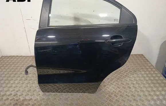 KIA Rio Rear door 