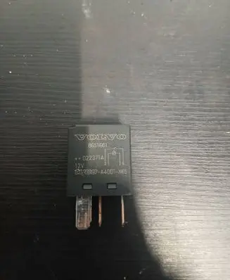 Volvo XC90 Other relay 8651661 A4001X65 022371A