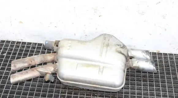 BMW Z4 E89 Rear muffler/silencer tail pipe 7586710
