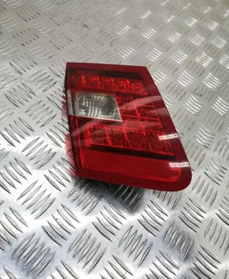 Mercedes-Benz E W212 Tailgate rear/tail lights A2129060358