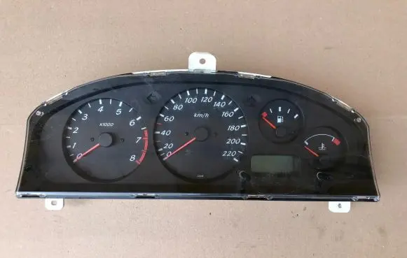 Nissan Almera N16 Speedometer (instrument cluster)