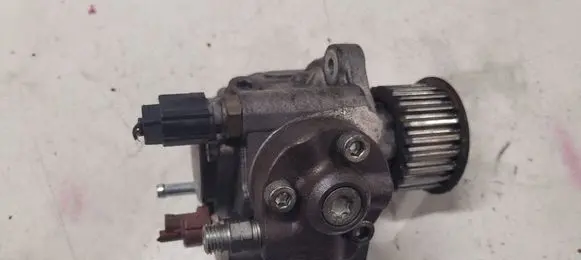 Mazda 6 Fuel injection high pressure pump RF7J13800B 2940000422