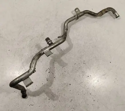 Peugeot 607 Engine coolant pipe/hose
