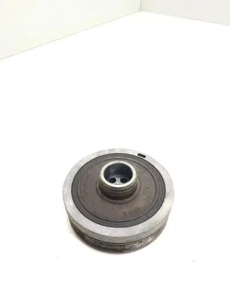 BMW 4 F32 F33 Crankshaft pulley 8638446 161024