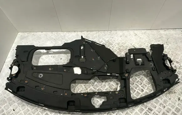 Chevrolet Corvette C8 Dashboard 84570828