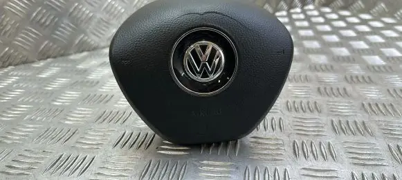Volkswagen PASSAT B8 Steering wheel airbag 5G0880201C