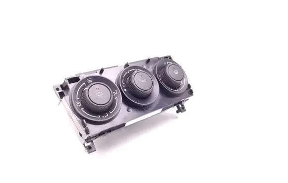 Peugeot 3008 I Climate control unit