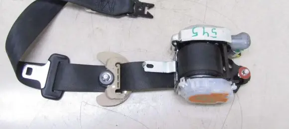 SsangYong Tivoli Front seatbelt