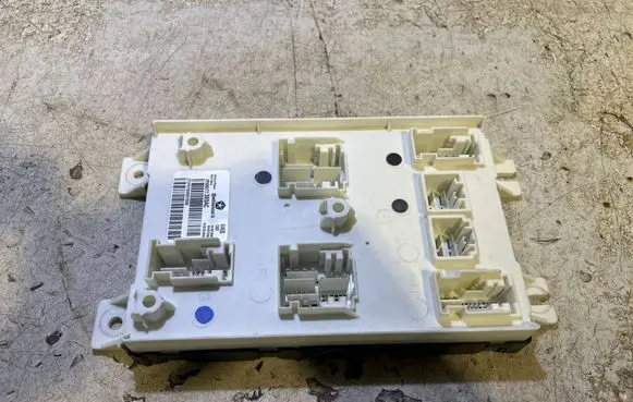 Dodge Charger BSM Control unit 68277389AC 682277390AC YH104601556