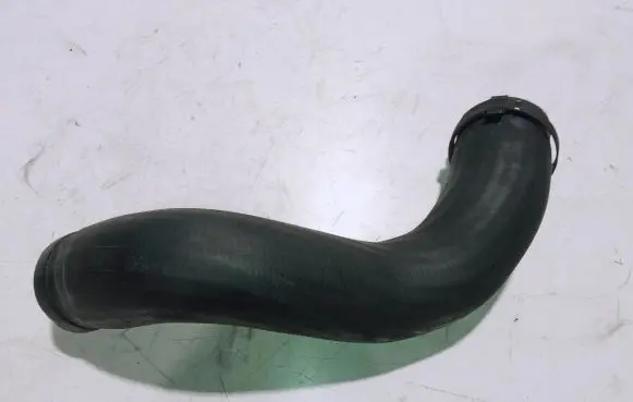 Ford Galaxy Intercooler hose/pipe 6G916C700