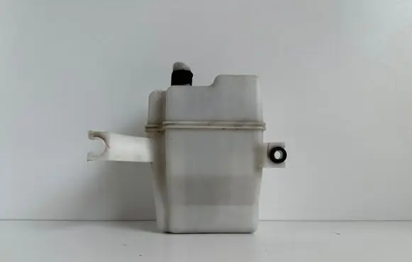 Toyota RAV 4 (XA30) Intake resonator 1789428110