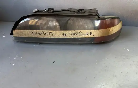 BMW 5 E39 Headlight lense 14551100 69004