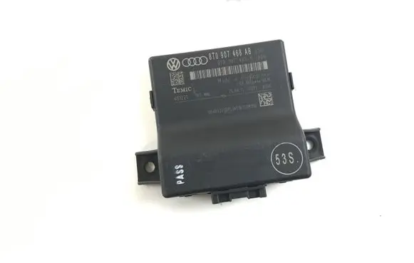 Audi A4 S4 B8 8K Gateway control module 8T0907468AB