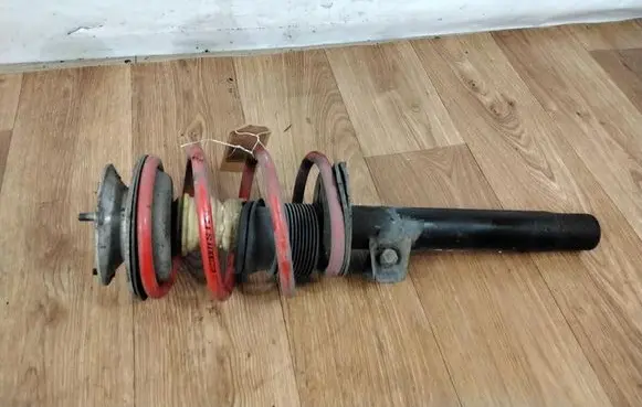 BMW 5 E39 Front shock absorber with coil spring