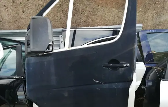 Volkswagen Crafter Door (2 Door Coupe) 