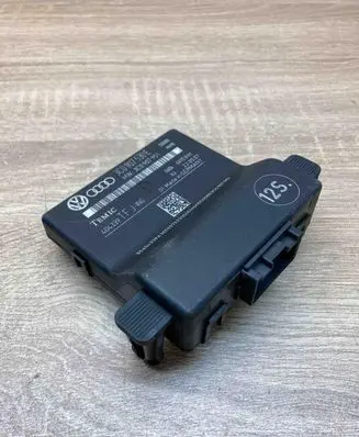 Volkswagen PASSAT B6 Gateway control module 3C0907530E 3C0907951