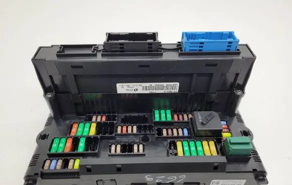 BMW X4 F26 Fuse box set 9315150