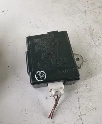 Toyota Land Cruiser (J120) Door central lock control unit/module 8974160430 2513000721