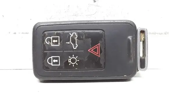 Volvo S60 Ignition key/card 8676873