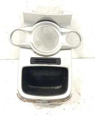 Car ashtray