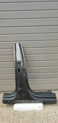 Audi Q3 F3 Pillar (middle) 