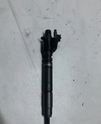 Volvo XC60 Fuel injector 04455118016