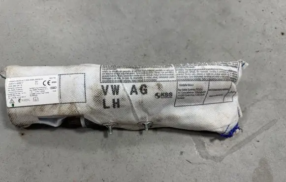 Audi Q3 F3 Seat airbag 83A880241D