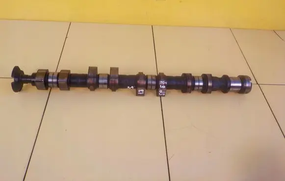 Opel Corsa D Camshaft 