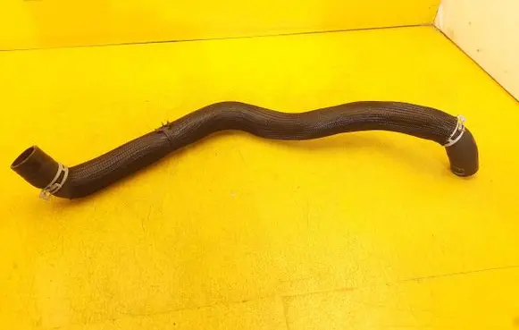 Nissan Qashqai J12 Engine coolant pipe/hose 215306UM0A