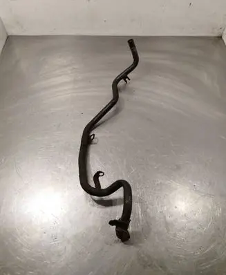 Volkswagen Touran I Engine coolant pipe/hose