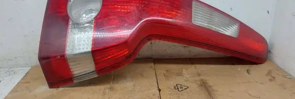 Volvo V50 Rear/tail lights 30678747 281212026