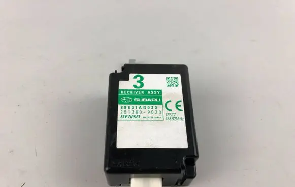 Subaru Outback Antenna control unit 88831AG030