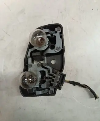 BMW 3 E46 Tail light bulb cover holder 388570R 32CP