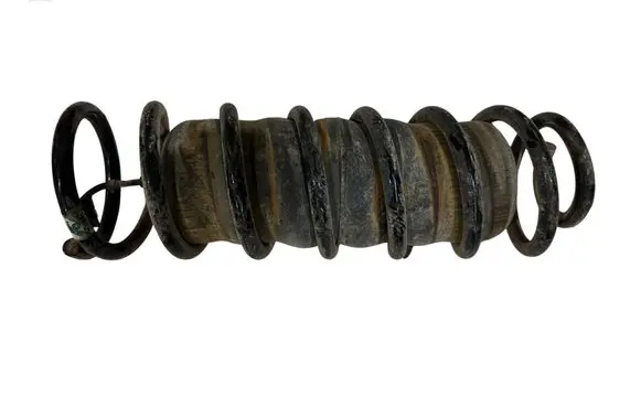 Dodge RAM 1500 DS Rear coil spring 68307041AA 68307041