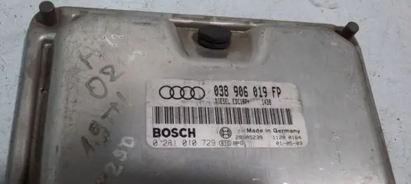 Audi A4 S4 B6 8E 8H Engine control unit/module 038906019FP 0281010729
