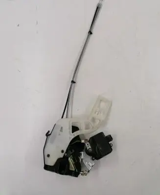 KIA Sportage Rear door lock 81410F010