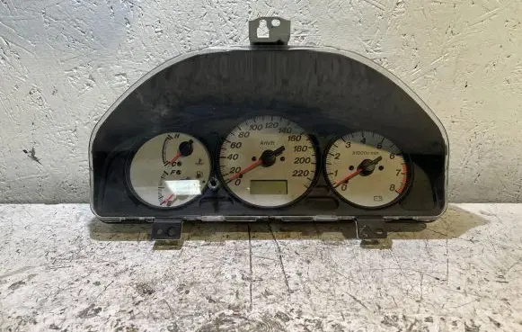 Mazda 323 Speedometer (instrument cluster) 20204211906