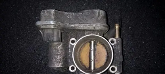 Opel Zafira A Throttle valve 25177983