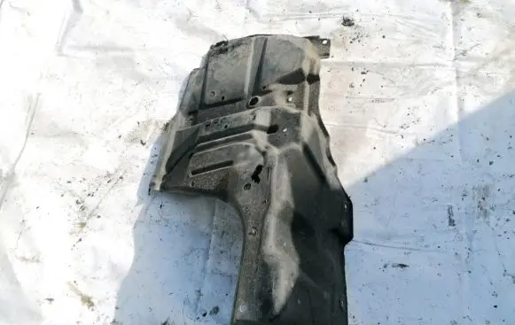 Toyota Corolla E120 E130 Engine splash shield/under tray 5142002020 51420-02020