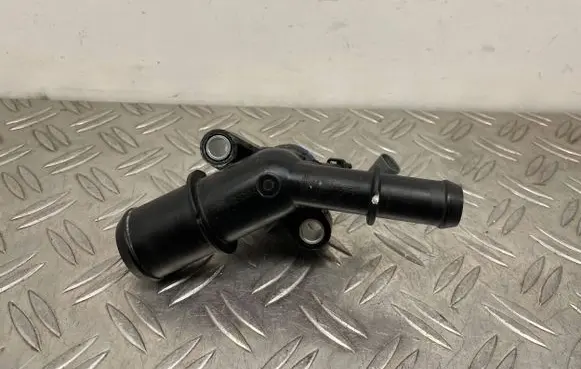 Ford Focus Engine coolant pipe/hose GN1G8K556BA