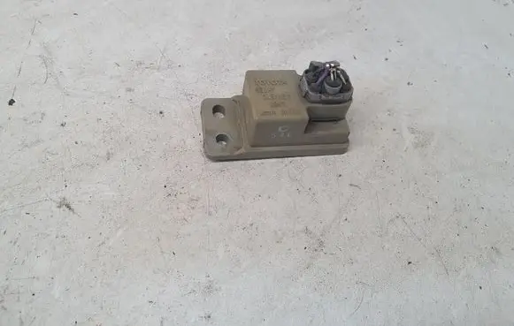 Lexus RX 330 - 350 - 400H Light washer relay 8594248010