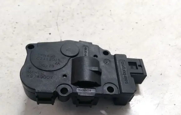 Land Rover Evoque I Air flap motor/actuator EFB490 K9749007