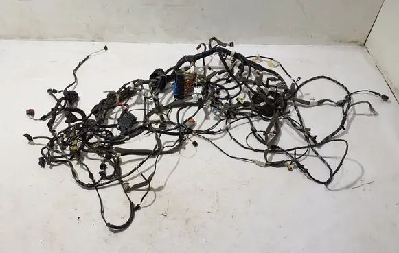 Dacia Logan II Wiring harness 240147073R