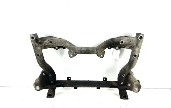 Mercedes-Benz C W204 Front subframe A0009981540