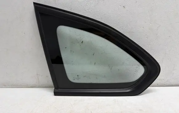 BMW X1 F48 F49 Rear side window 43R001734 E000137 DOT782M532AS2