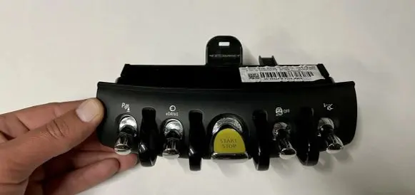 Mini Clubman F54 Engine start stop button switch 6837364 E11S82S9