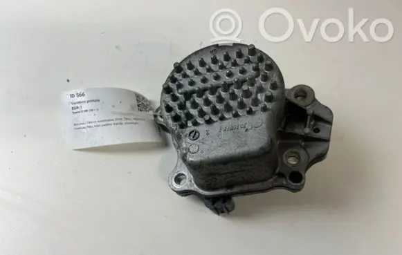 Toyota C-HR I Water pump
