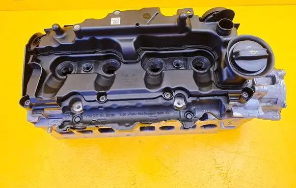 Audi A4 S4 B9 Engine head 05L103308P 05L103198