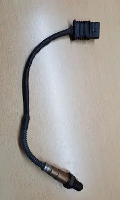 BMW 4 F32 F33 Lambda probe sensor 7589121
