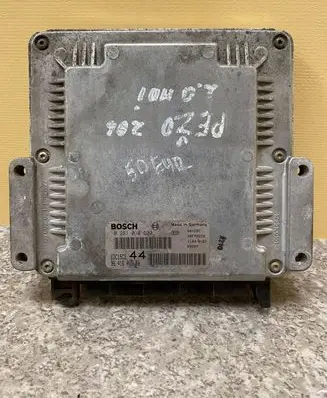 Peugeot 206 Engine control unit/module 0281010500